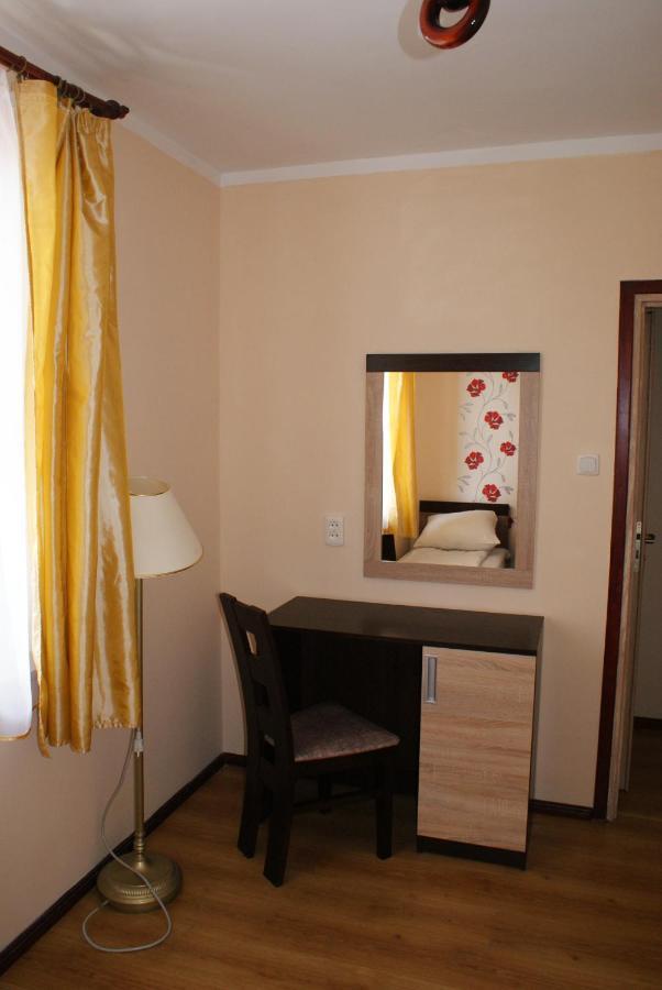 Pod Lwem Bed & Breakfast