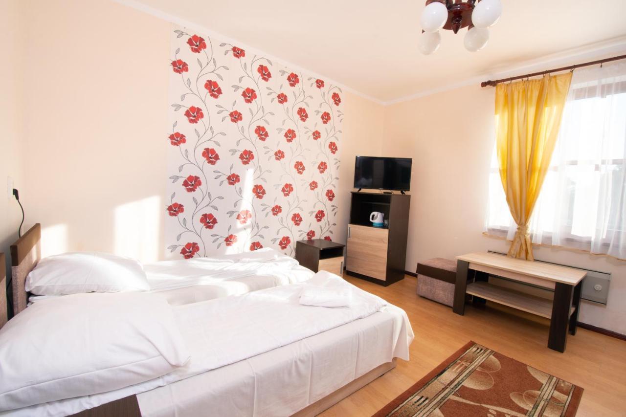 Pod Lwem Bed & Breakfast